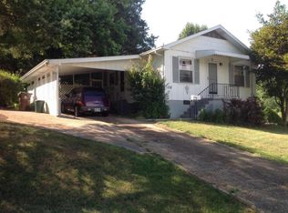 128 N Seneca Rd, Oak Ridge, TN 37830