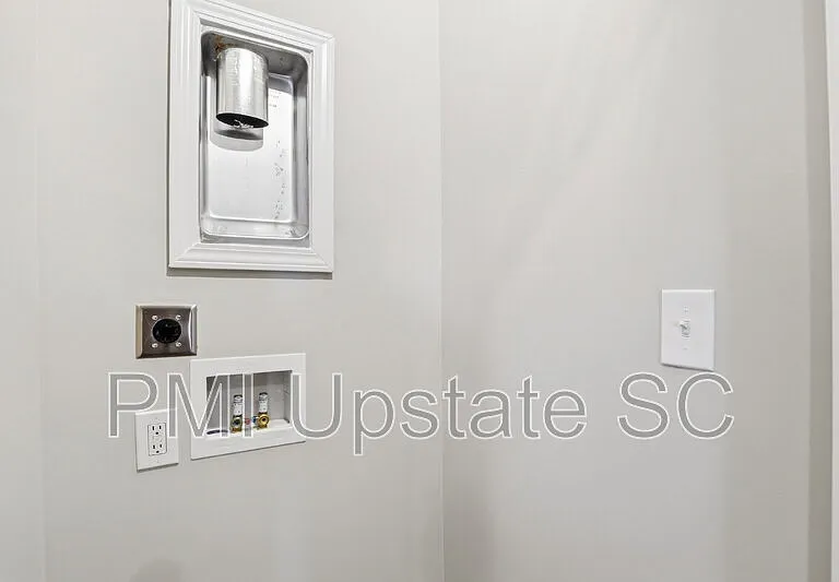 109 Virginia Ave — Photo 18