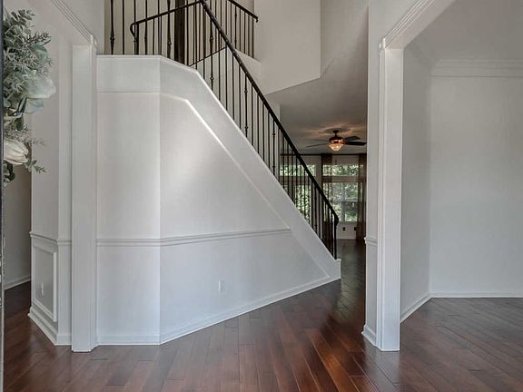 3rd image of 2757 Tacito Creek Dr W