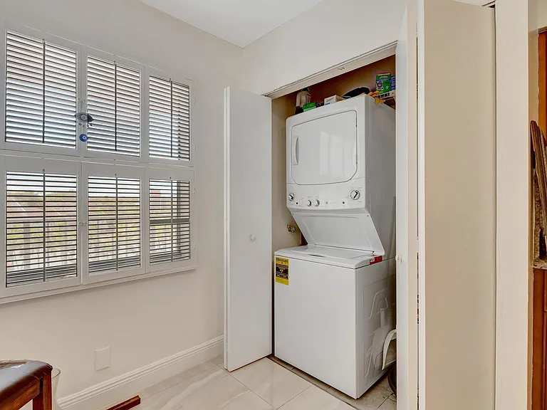 14723 Cumberland Dr #404B — Photo 5