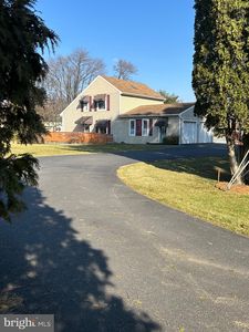 421 Linden Rd, Mertztown, PA, 19539