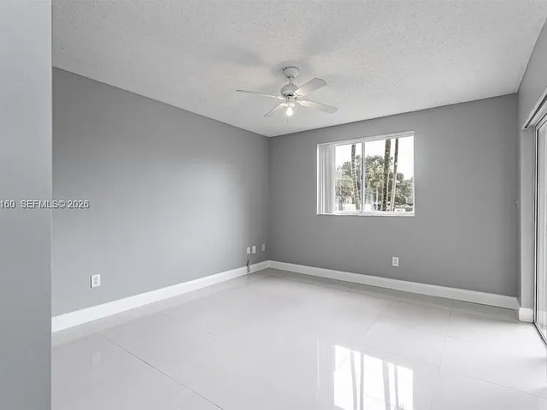 2600 S University Dr #124 — Photo 11