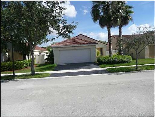 1st image of 1496 Mira Vista Cir