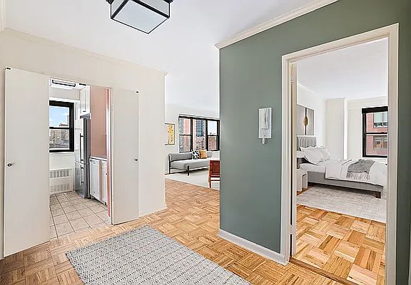 4th image of 301 E 64th St APT 15D