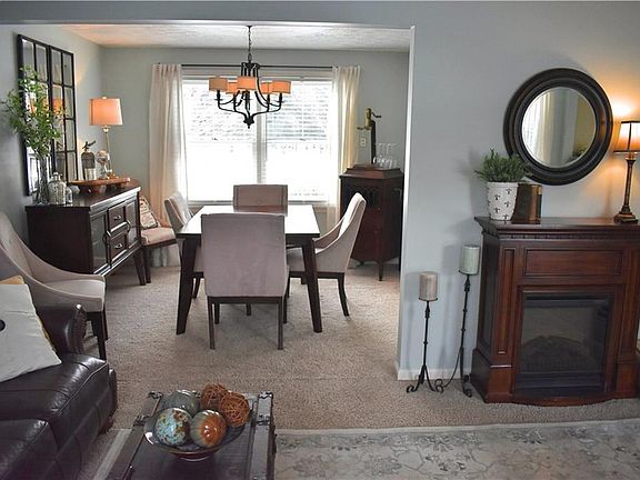 3rd image of 657 Brookeville Dr