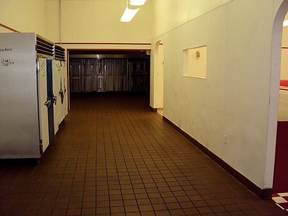 5th image of 2415 Sonoma Blvd