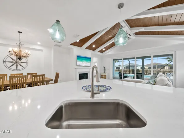 8462 Coral Reef Way, Panama City Beach, FL 32413