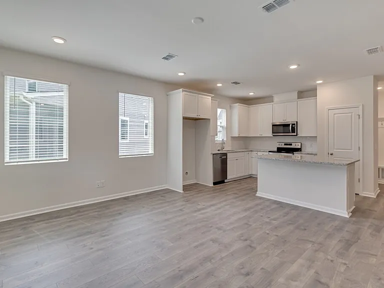 133 Congo Ct — Photo 6