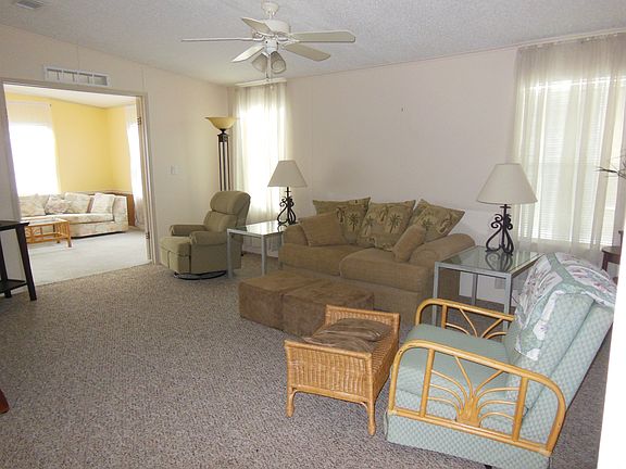 2nd image of 4447 Alvamar Trl
