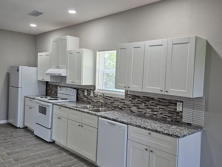 14320 Cashs Mill Rd — Photo 14