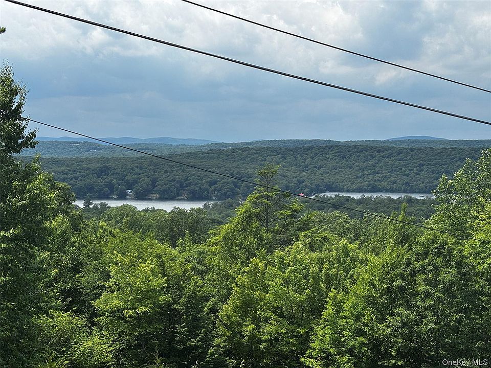 1st image of 560 Oscawana Lake Road