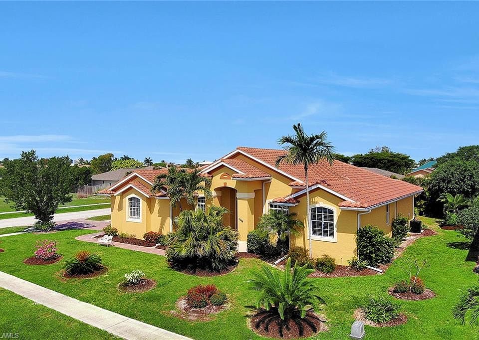 1st image of 1286 Bayport Ave