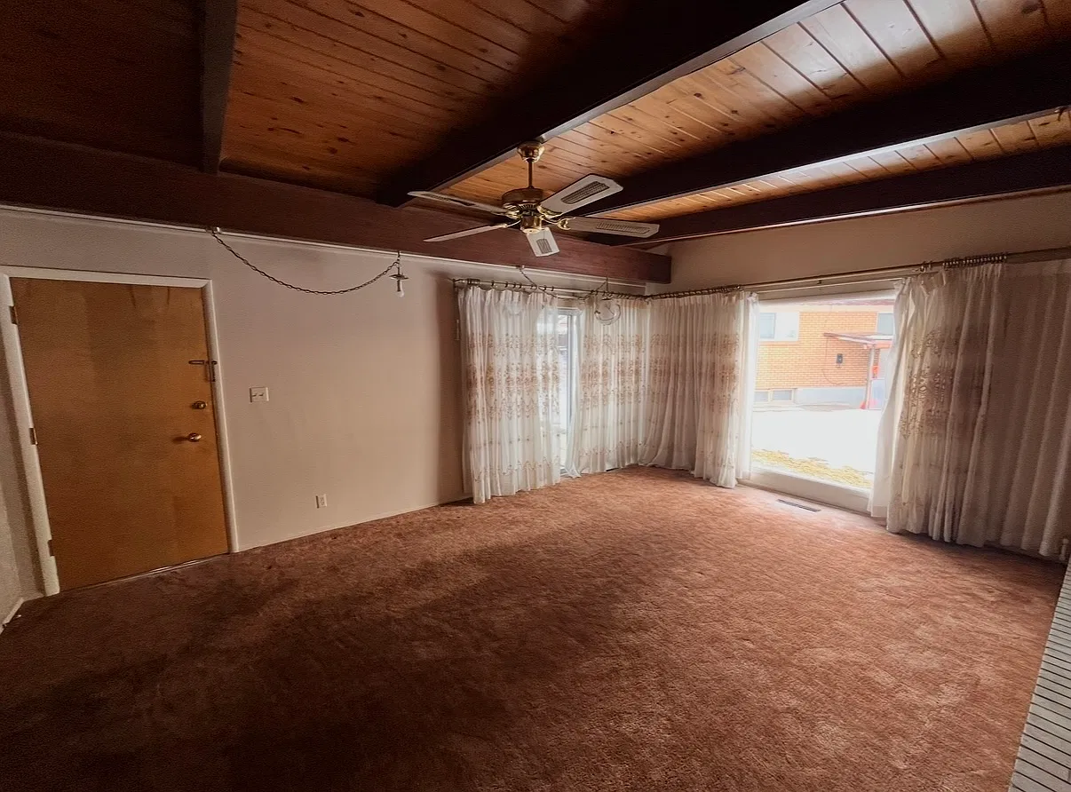 2 bed, 1100 sqft, $1,500 — Photo 3