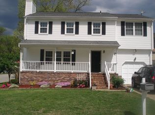 978 Banks Ln, Newport News, VA 23608