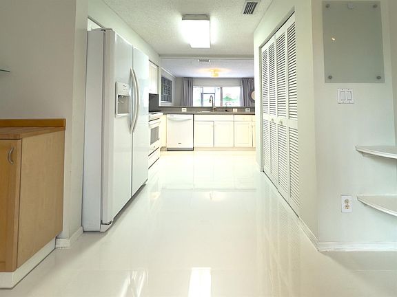 5th image of 1705 SW 110th Ter #1705