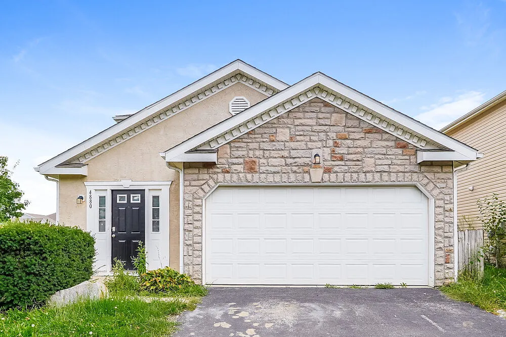 4 bed, 3.0 bath, 2240 sqft, $2,310 — Photo 1