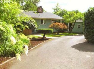 3958 SW Hamilton St, Portland, OR 97221