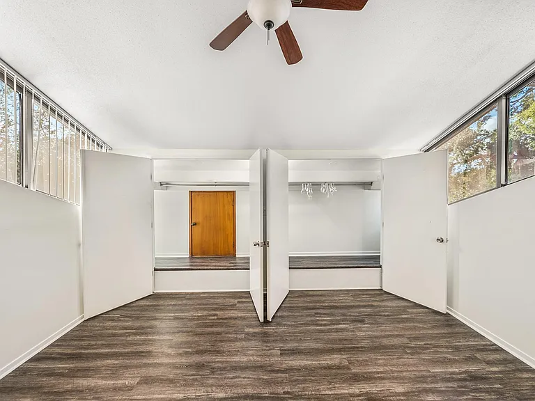1511 S Bay Villa Pl — Photo 44