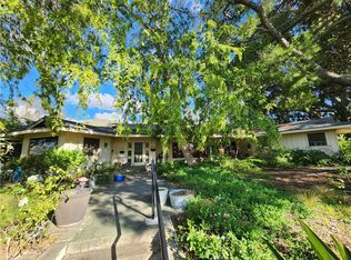 140 W Broadbent Dr, Riverside, CA 92507