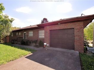 919 Meadow Dr, South Charleston, WV 25309