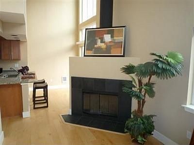 3rd image of 231 Belmont Ave E Unit 411