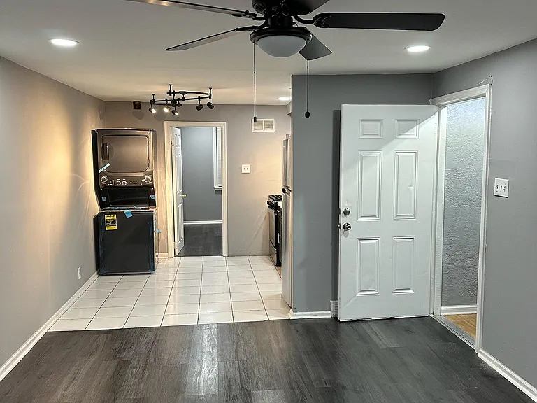 200 E Albanus St #2 — Photo 1