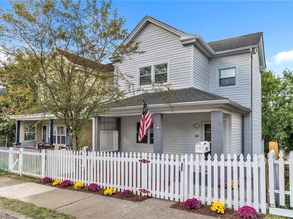 841 Railroad St, Mc Kees Rocks, PA 15136