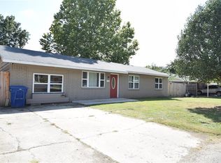 612 Varner Dr, Muldrow, OK 74948