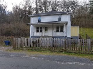 258 Henrytown Rd, Saltville, VA 24370