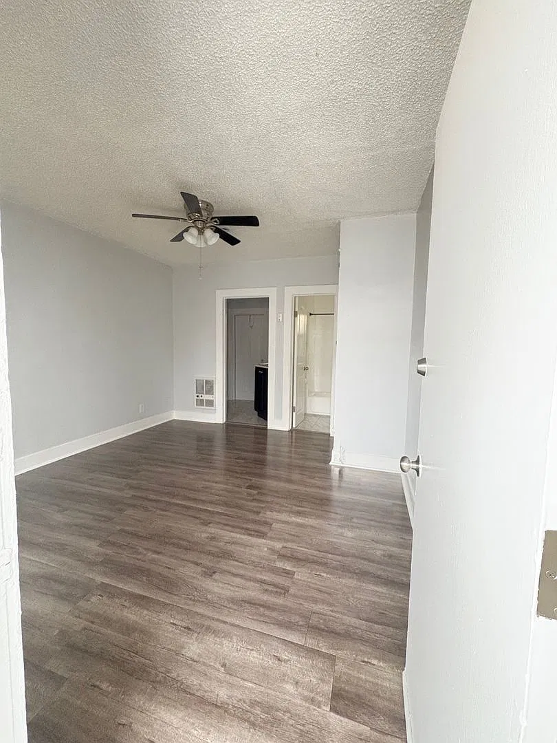 1420-24 E 75TH LLC — Photo 1