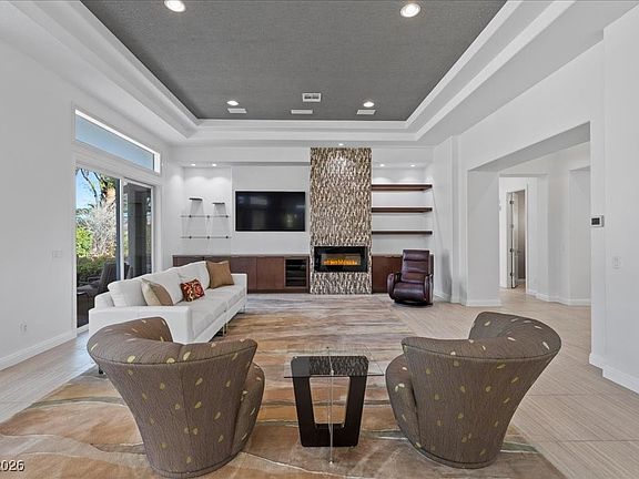 3rd image of 1708 Cypress Manor Dr