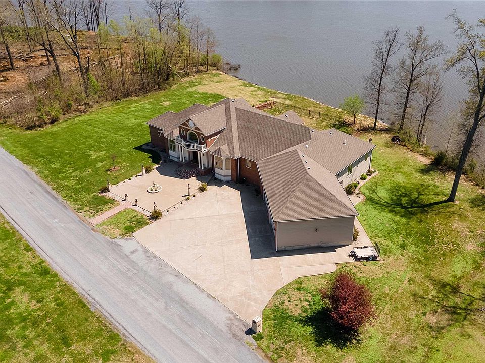 610 Corbin Dr, Energy, IL 62933 Zillow