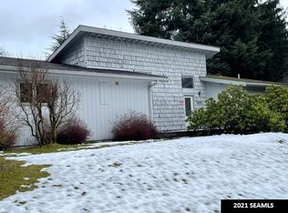 9365 Lakeview Ct, Juneau, AK 99801