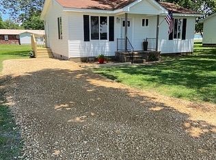 711 W Sand Rd, Advance, MO 63730