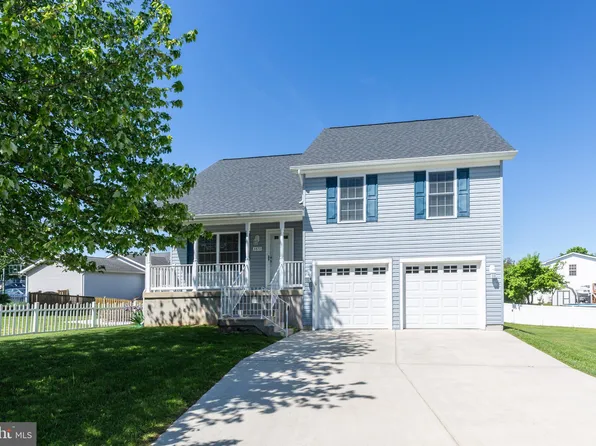 3870 Yellowstone Ct, Hampstead, MD 21074