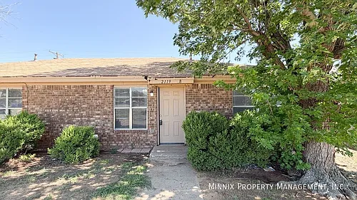2119 S Loop 289 #B Photo 1 2119 S Loop 289 #B Photo 1