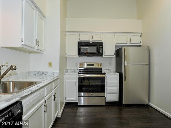 2nd image of 7509 Ashby Ln Unit L