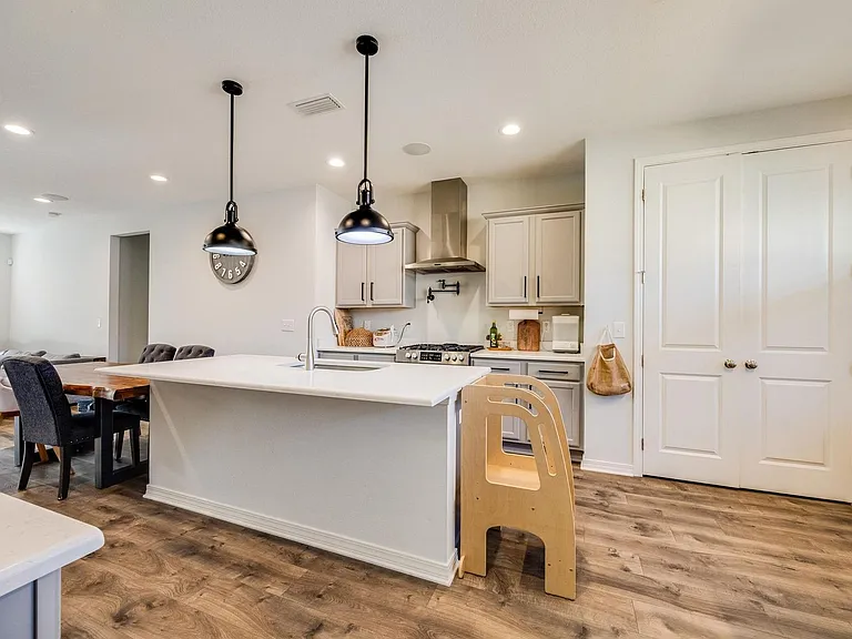 130 Creve Core Dr — Photo 8