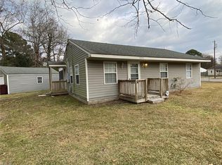 2514 Livesay Rd, Chesapeake, VA 23323