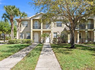 1890 SE Grand Dr, Port Saint Lucie, FL 34952
