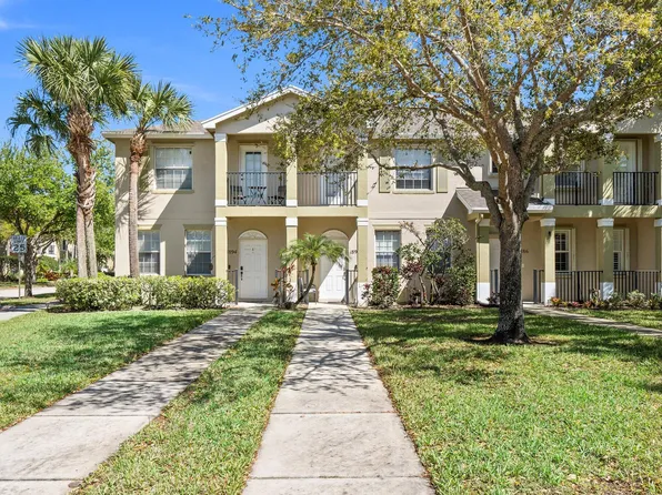 1890 SE Grand Drive, Port St Lucie, FL 34952