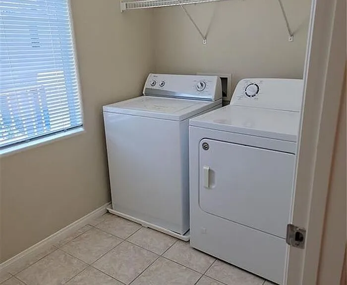 8412 Lucero Ave — Photo 23