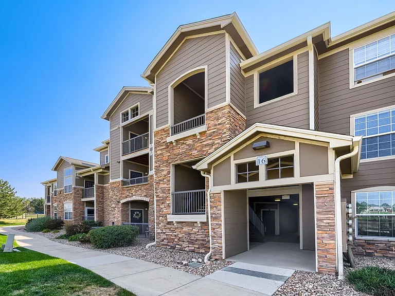 3155 Blue Sky Cir #16-306 — Photo 18