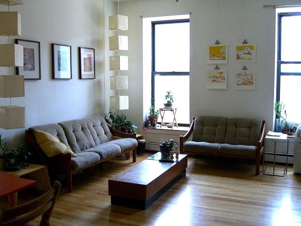 1st image of 185 Lefferts Pl Floor 4
