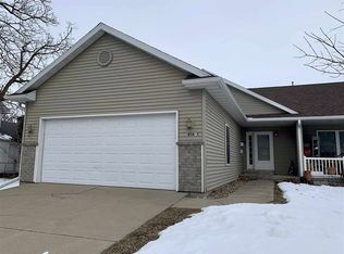 414 1st St, Traer, IA 50675
