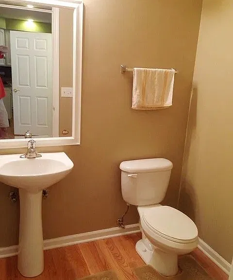 10S447 Carrington Cir — Photo 10