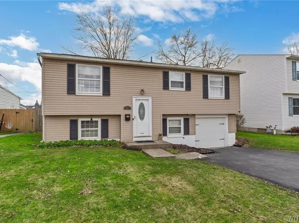 91 W Rouen Dr, Buffalo, NY 14227