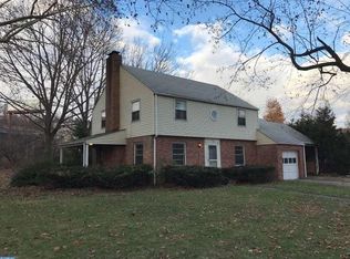 1735 Palmer Ave, Wyomissing, PA