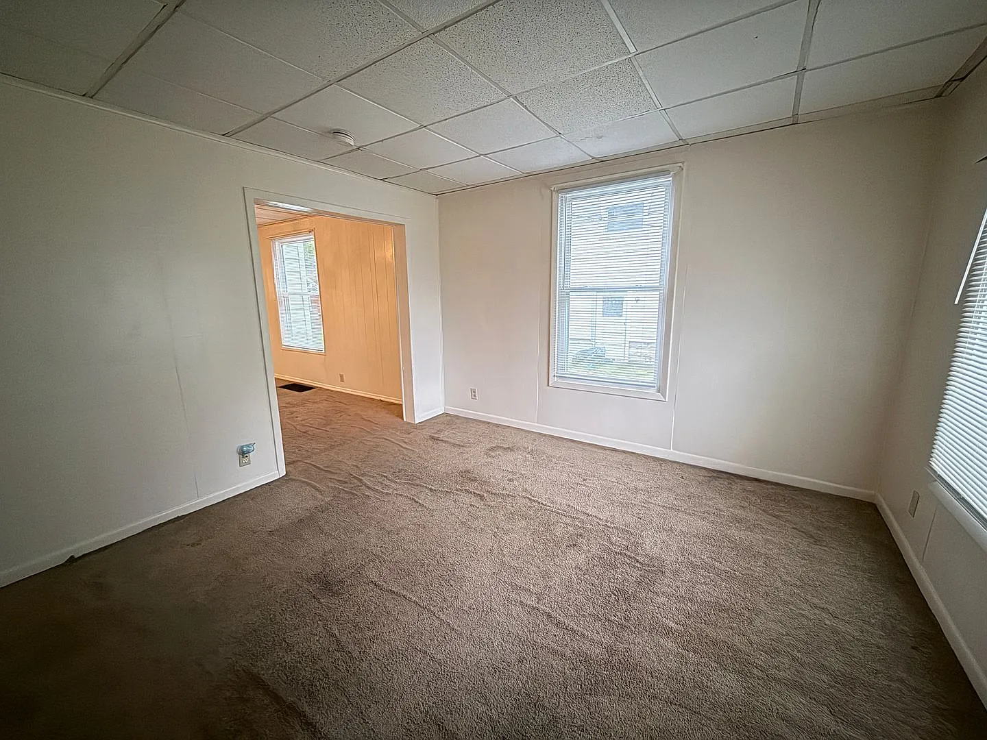 Pleasant St 205 S — Photo 3