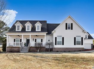 632 Hough Rd, Laceys Spring, AL 35754